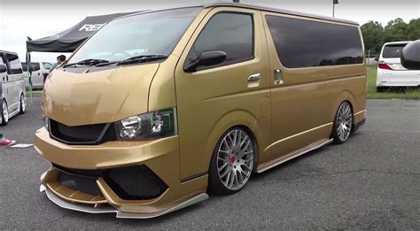 Starting in japan, a new type of car. Two Toyota Hiace Vans Get Lamborghini Bumpers and Paint ...