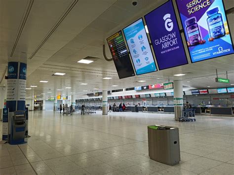 Glasgow Airport Check In Desks © Thomas Nugent Cc By Sa20 Geograph