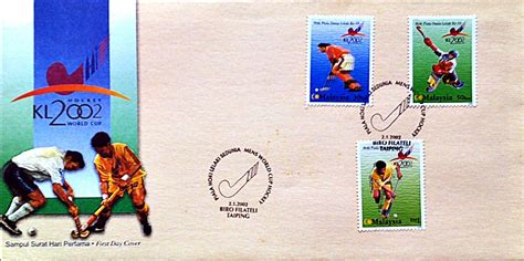 Isi surat ditutup oleh sampul agar tidak terbaca oleh pihak lain yang tidak berkepentingan, dapat mengirimkan berita lebih panjang, dan terlihat sopan untuk diterima pihak penerima surat. Sampul Surat Hari Pertama