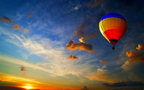 We have an extensive collection of amazing background images carefully chosen by our community. Hot Air Balloon wallpaper | 2560x1600 | #51425