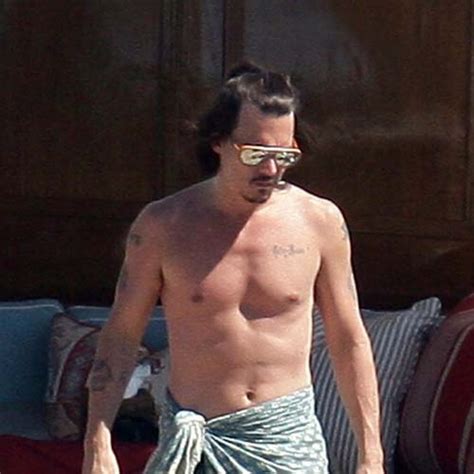 Shirtless Actors Johnny Depp Shirtless Pictures