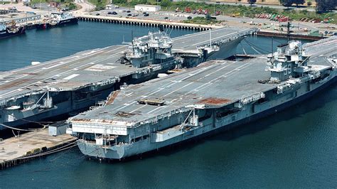 Aircraft Carrier Saratoga To Be Scrapped In Brownsville