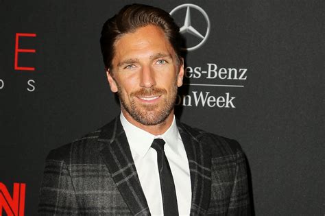 Five days a week i'm probably in a suit. The Henrik Lundqvist Blog: Henrik Lundqvist's Guide to ...
