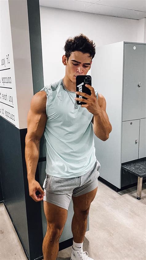 Gymshark Men S Outfits Mens Outfits Menswear Workout Clothes