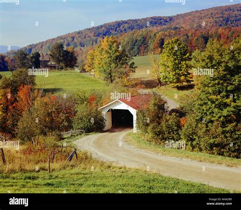 Covered Bridge In Montgomery Vermont Usa Stock Photo Alamy