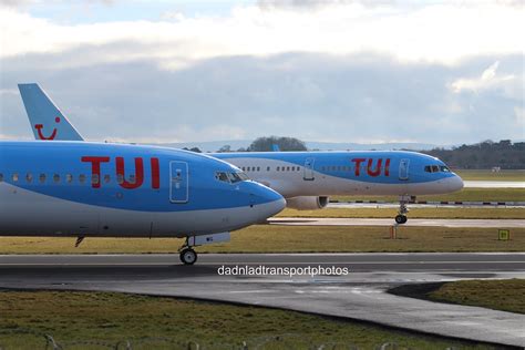 Tui Airways Tui Airways Boeing 757 200 G Oobf Boeing 737 8 Flickr