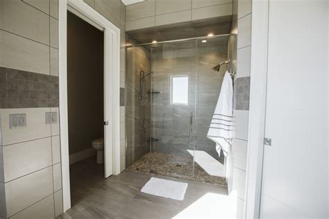Then, checkout our reviews & buying guide of 10 top rated alcove bathtubs and pick the right one. Pin by Imperial Flooring Inc on Shower & Whirpool Ideas ...