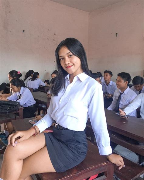 Pin Di School Girl