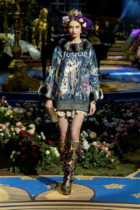 Sfilata Dolce And Gabbana Milano Alta Moda Primavera Estate 2017 Vogue