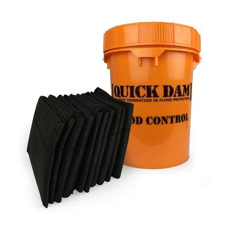 Quick Dam Grab And Go Flood Barrier Kit Contains 10 5 Ft Flood