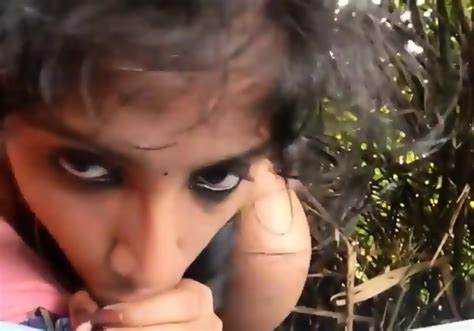 Nude Tamil Girl Sucking Lund Of Payyan In Forest Eporner