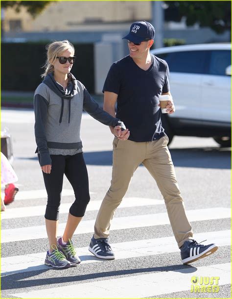Reese Witherspoon S Son Tennessee Is Growing Up So Fast Photo 3304488
