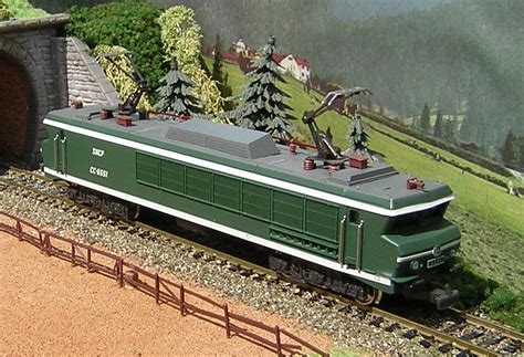 Les cc 6500 sont une série de locomotives électriques de ligne de la sncf, produite par l'entreprise française alstom. Détails