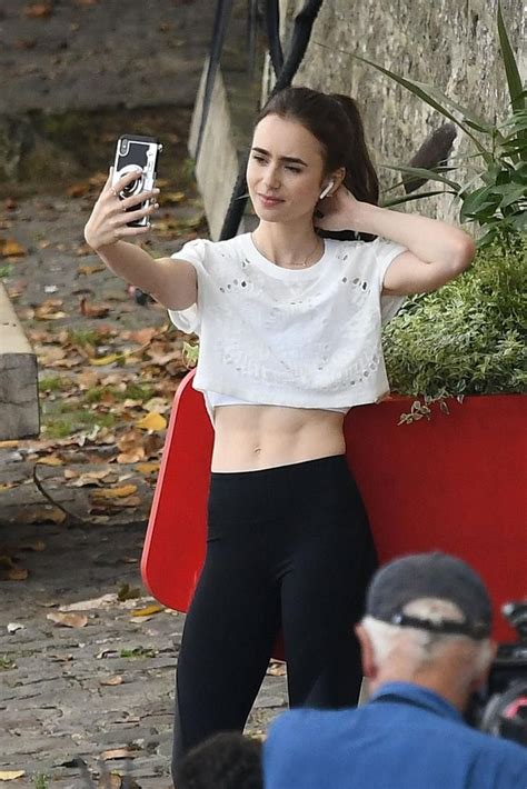 Selfie Lily Collins Style Lily Collins Casual Lily Collins