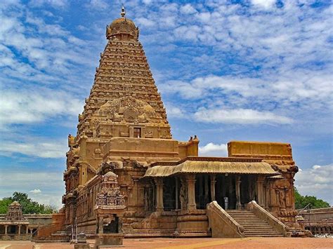 Top 10 Most Famous Temples Of Tamil Nadu Tusk Travel