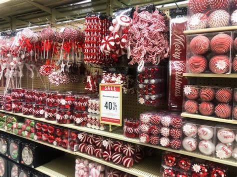 Hobby Lobby Christmas Decorations on Sale for 40% off This Week!