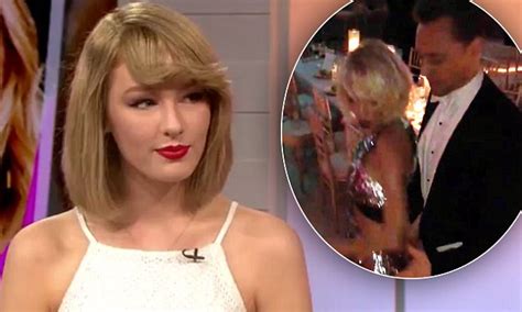 Taylor Swift Lookalike Olivia Sturgiss Approves Of Tom Hiddleston Romance Daily Mail Online