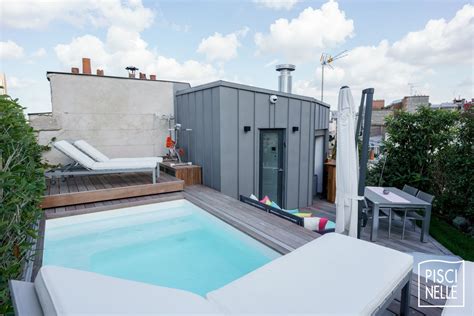 Apartment is located in 340 m from the centre. Une piscine sur un toit terrasse à Paris | Piscinelle