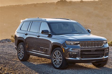 Jeep® Grand Cherokee L With Third Row Seating 4x4 Capabilities And