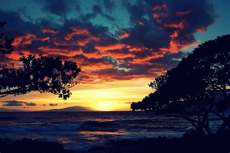 Sunsets Around The World Mystical Maui