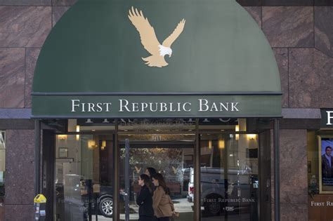 First Republic Bank On The Brink Of Collapse Lost 72 Billion In