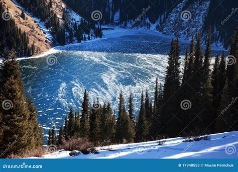Frozen Mountain Lake Stock Photos Image 17940553