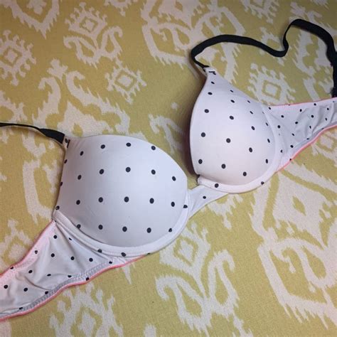 B White And Black Polka Dot Victoria Secret PINK Push Up Bra With Underwire Its Great