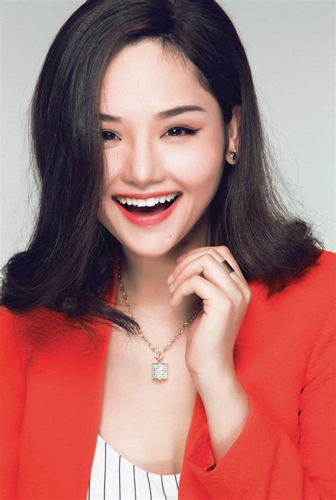 See more of diễn viên hoàng tùng on facebook. 4 diễn viên Việt Nam đầy triển vọng hiện nay - ELLE.VN
