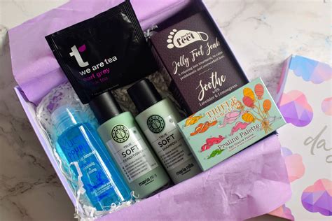 Beauty Glossy Box May Daydreamer Review Crueltyfree Vegan Diary