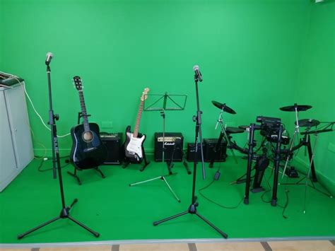 Manchester's best green screen studio hire for vr, ar and sfx. New Sound-Proof Recording Studio with Green Screen ...