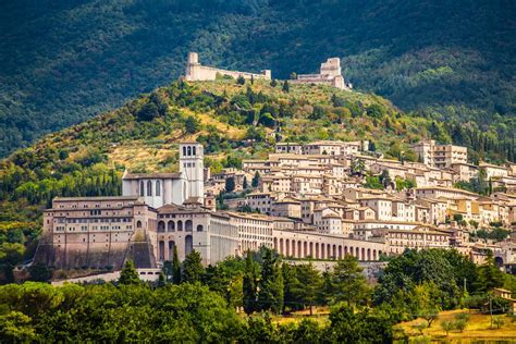 Ultimate Guide To Umbria Hill Towns Art And Culinary Treasures Kimkim