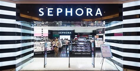 Sephora has developed its credit card, thanks to which you can buy what you need at any time. Ibotta: Earn 10% Cash Back on Sephora Gift Card Purchases