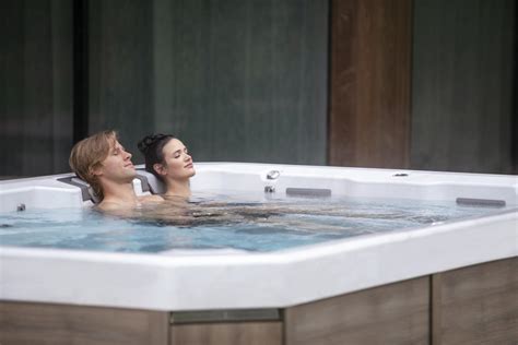 Bullfrog Spas Model S200 Swim Spa Swim Series™ Hot Tubs And Swim Spas