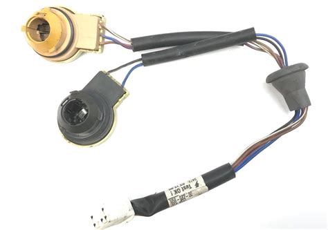 Purchased new switch but where do we get the new connector area. VT HOLDEN COMMODORE SEDAN TAIL LIGHT WIRING HARNESS ...