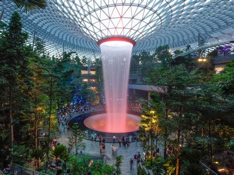 Informational guide about singapore changi airport (sin). Where to Eat, Shop, and Play at Singapore's Jewel Changi Airport - Condé Nast Traveler