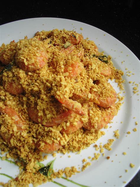 A variety of ingredients can be added to the pie filling, such as meat, seafood, cheese, and vegetables. Resepi Udang Butter Nestum ~ Resep Masakan Khas