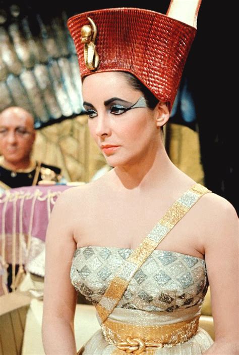 Elizabeth Taylor In Cleopatra 1963 Elizabeth Taylor Cleopatra