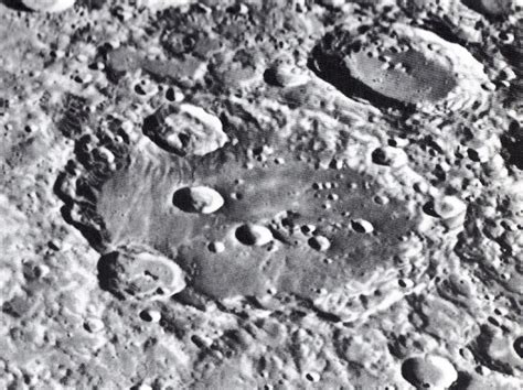 cráteres en la luna conoce todo sobre la superficie lunar meteorología en red