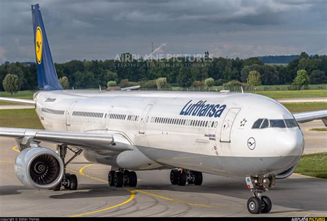 D Aiha Lufthansa Airbus A340 600 At Munich Photo Id 980939
