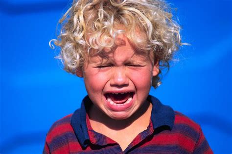 Temper Tantrums And How To Handle It Child Rearing And Parenting