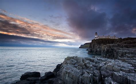 Neist Point Lighthouse Isle Of Skye Lighthouse Sea Rocks Dusk