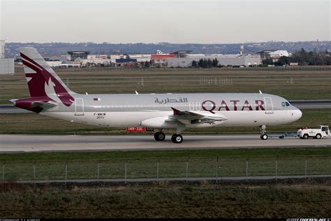 Airbus A320 232 Qatar Airways Aviation Photo 1176726