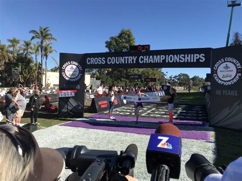 MileSplit US on Twitter: "Cole Hocker! Your 2018 #FLCCC winner!! https