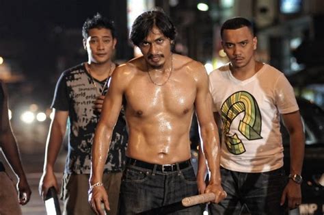 Kl gangster 2 full movie malaysia. AKU SEORANG MELAYU: GAMBARAN TENTERA SELENDANG MERAH ...