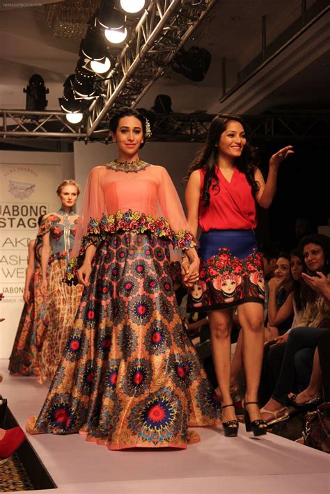 karisma kapoor walk the ramp for neha aggarwal show at lakme fashion week 2015 day 5 on 22nd