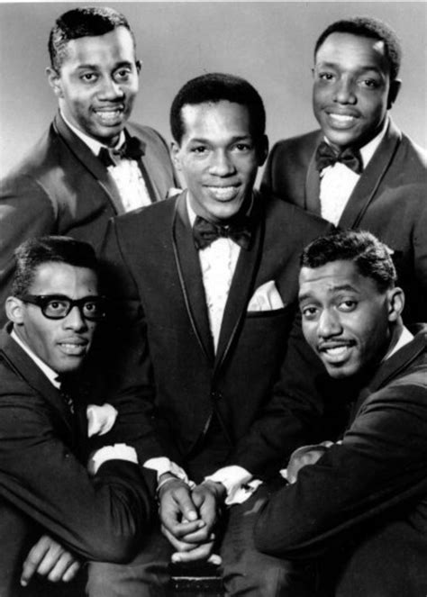 Bios Of The Classic Five Members Of Music Group The Temptations