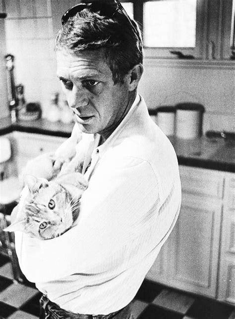 Famous Artists Photographed With Their Cats Steve Mcqueen Rare