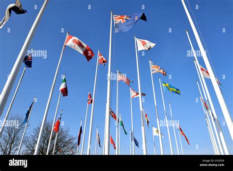 World Flags Flying Hi Res Stock Photography And Images Alamy