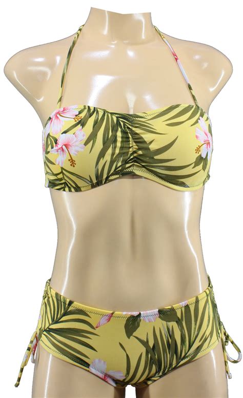 Vintage Beachwear Bikini Set With Hawaii Pattern Panty Ruffled