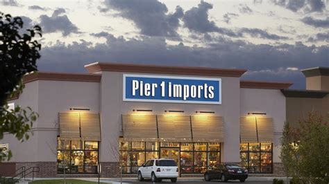 Pier 1 Imports Sees Income Slump To 531m Will Close 100 Stores